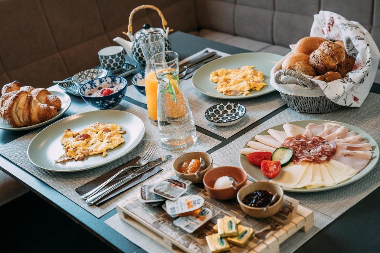 Guest House Pohorska Kavarna 마리보르 외부 사진