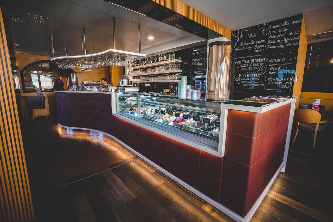 Guest House Pohorska Kavarna 마리보르 외부 사진
